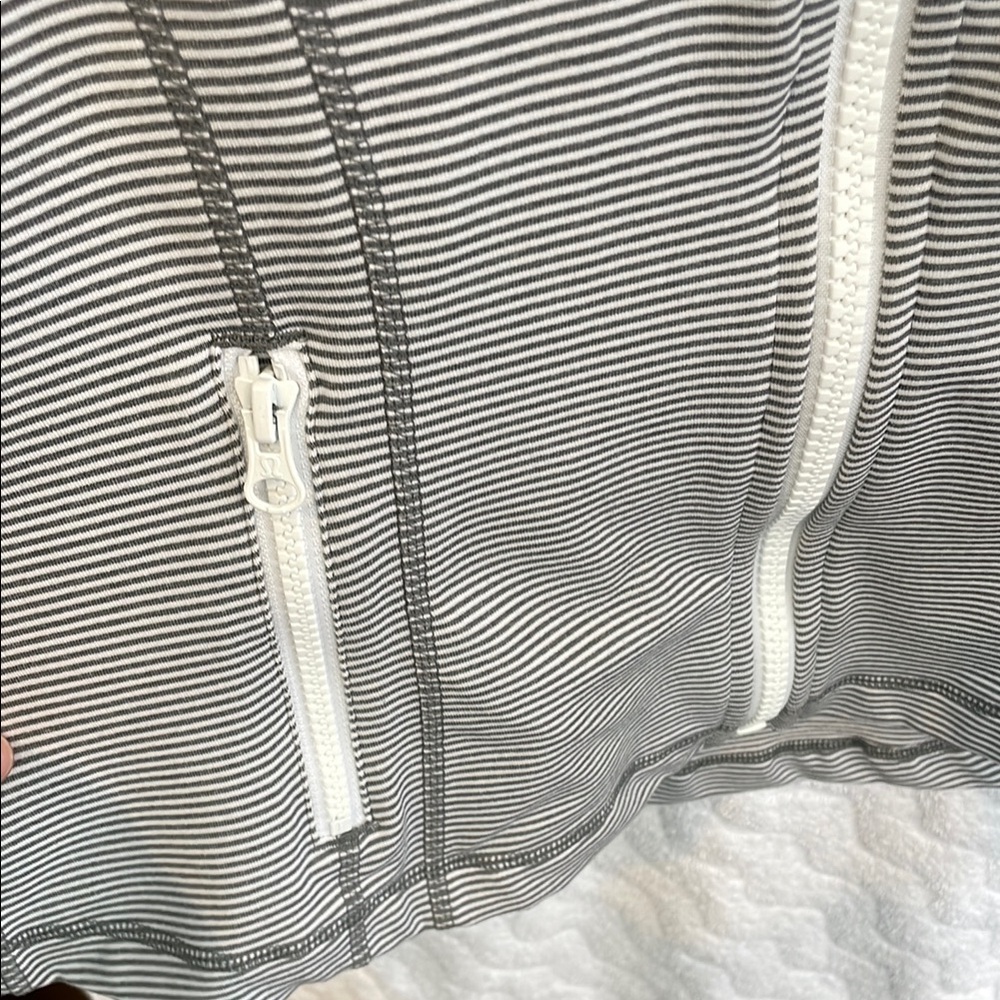 Striped Gray Zip-Up Jacket - Picture 4 of 6
